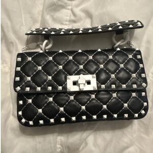 Valentino rockstud spike Lambskin black/white studs in excellent condition